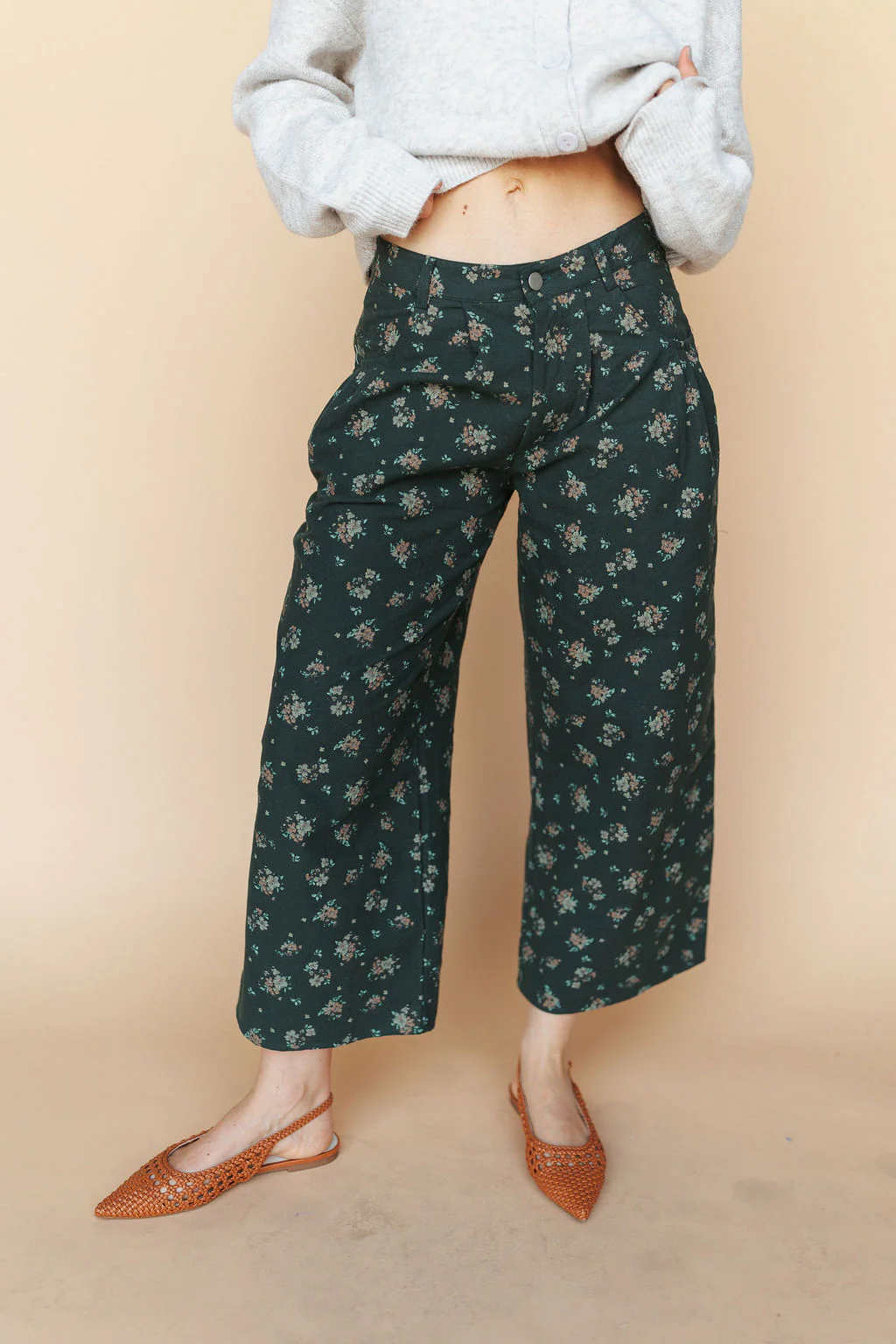 Charlie Floral Pants in Hunter Green