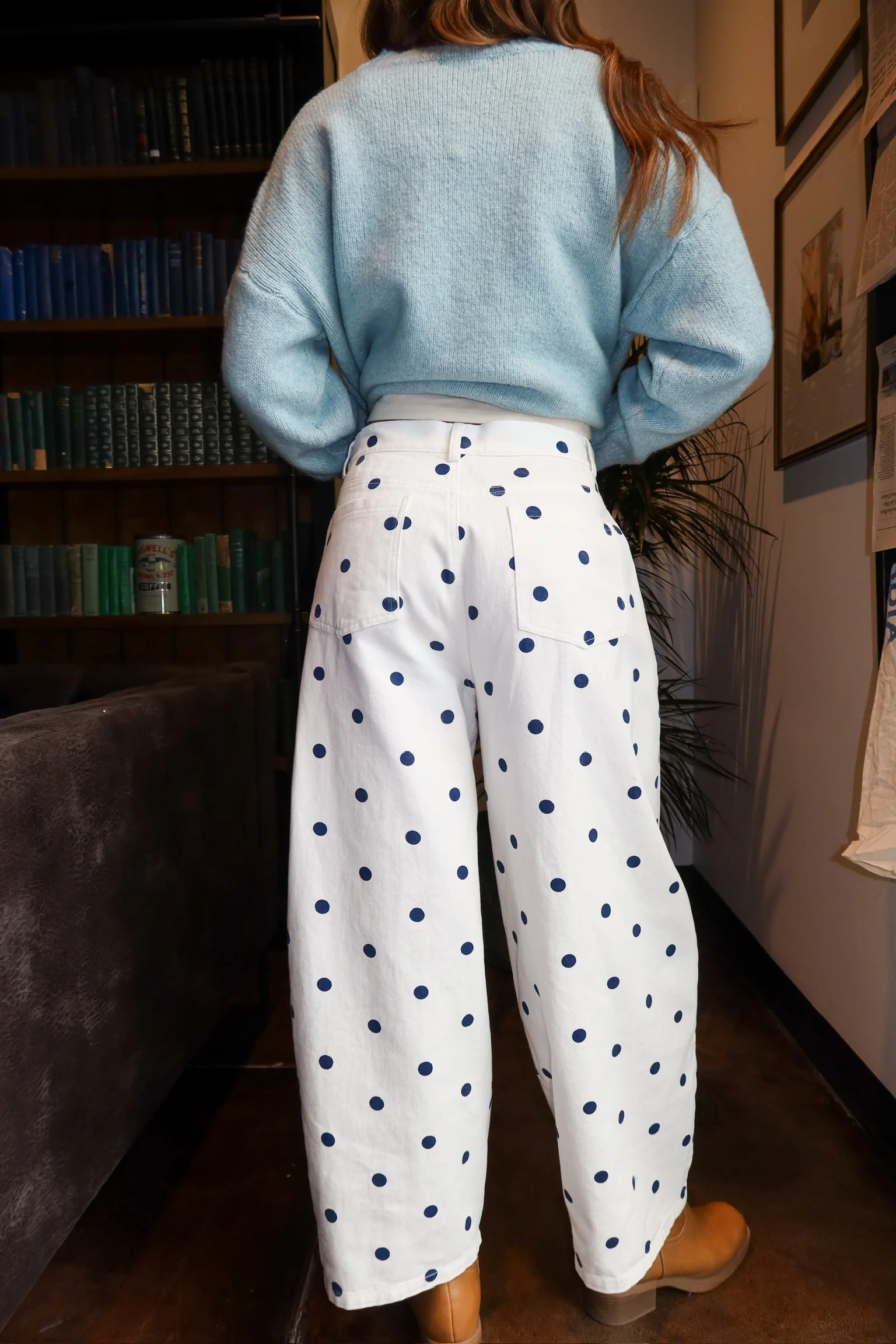Dotted Barrel Jeans in Ivory/Navy - Image 3